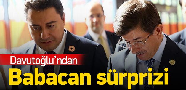 Davutoğlu, devlerin karşısına Babacan'la çıktı