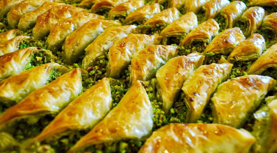 &Ccedil;ıtır &ccedil;ıtır ş&ouml;biyet tatlısının p&uuml;f noktaları