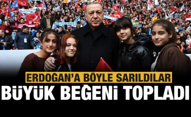 Büyük İstanbul Buluşması'nda tribünden atlayıp Erdoğan'a sarıldılar