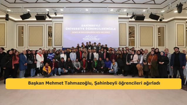 Başkan Mehmet Tahmazoğlu, Şahinbeyli öğrencileri ağırladı