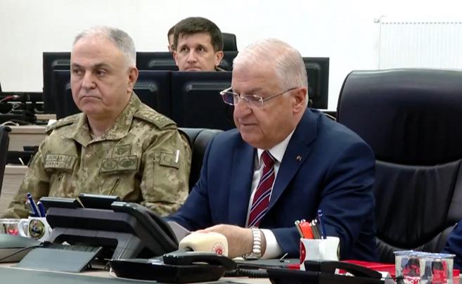 Millî Savunma Bakanı Yaşar Güler Şanlıurfa’da bayramlaşma sonrası toplantı gerçekleştirdi