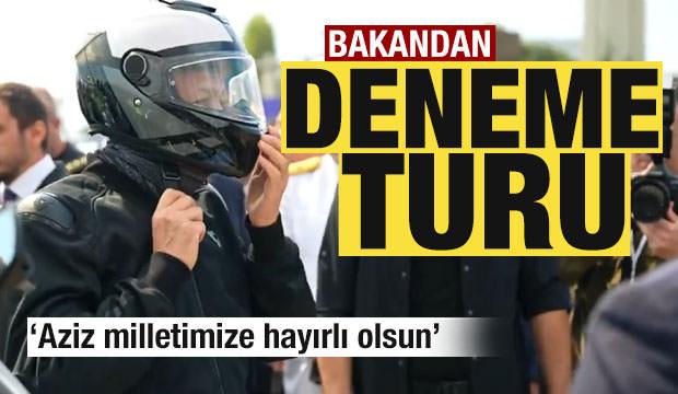 Bakan Yerlikaya, hizmete alınan yeni motosikletleri kullandı