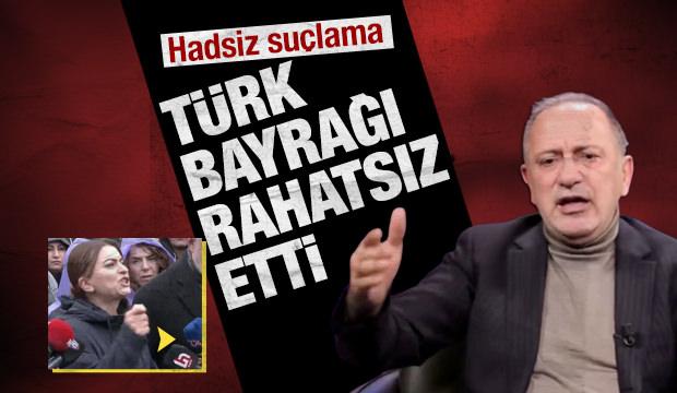 Halep Kalesi'ne asılan Türk bayrağından rahatsız oldular