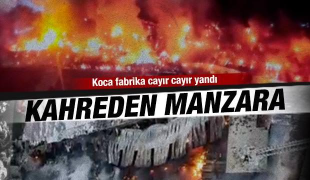 Esenyurt'ta fabrika yangını! B&ouml;lgede peş peşe patlama sesleri