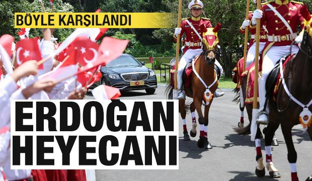 Başkan Erdoğan Endonezya'da! Dikkat çeken kareler