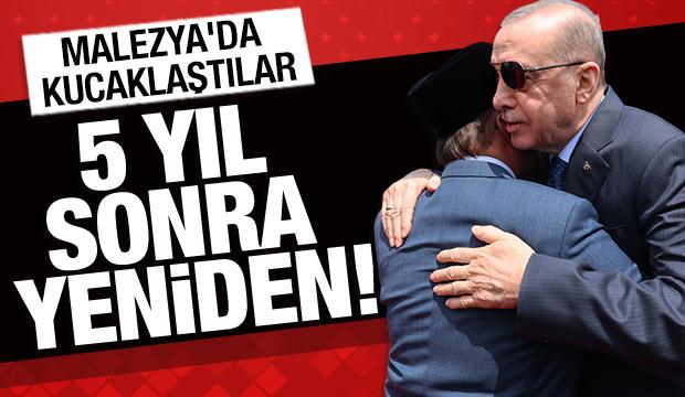 Cumhurbaşkanı Erdoğan'ın diploması trafiği! Malezya'ya geldi