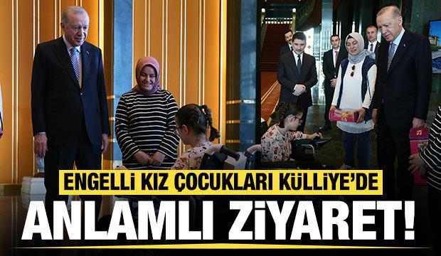 Erdoğan kendisiyle görüşmek isteyen engelli 2 kız çocuğunu kabul etti
