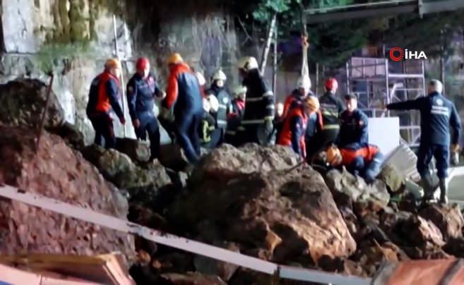 Samsun'da heyelan altında kalanları kurtarma çalışmaları başladı