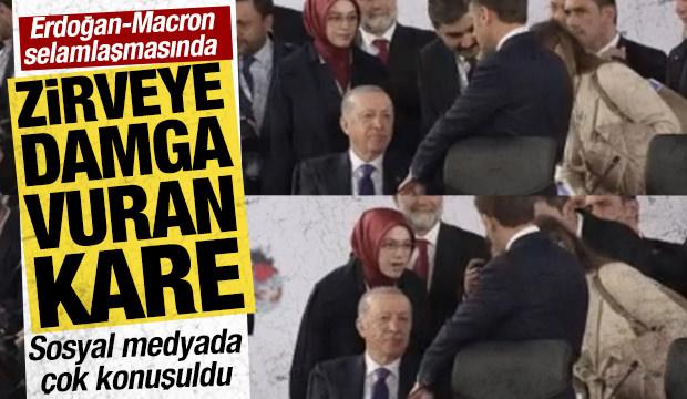 Erdoğan-Macron görüşmesinden dikkat çeken an! Sosyal medyada gündem oldu