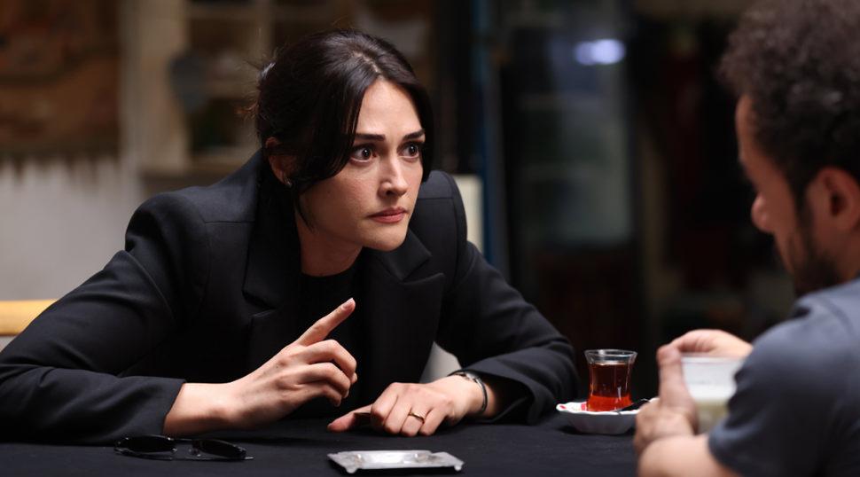 Esra Bilgiç'in merakla beklenen Maestro dizisinin ilk kareleri yayınlandı
