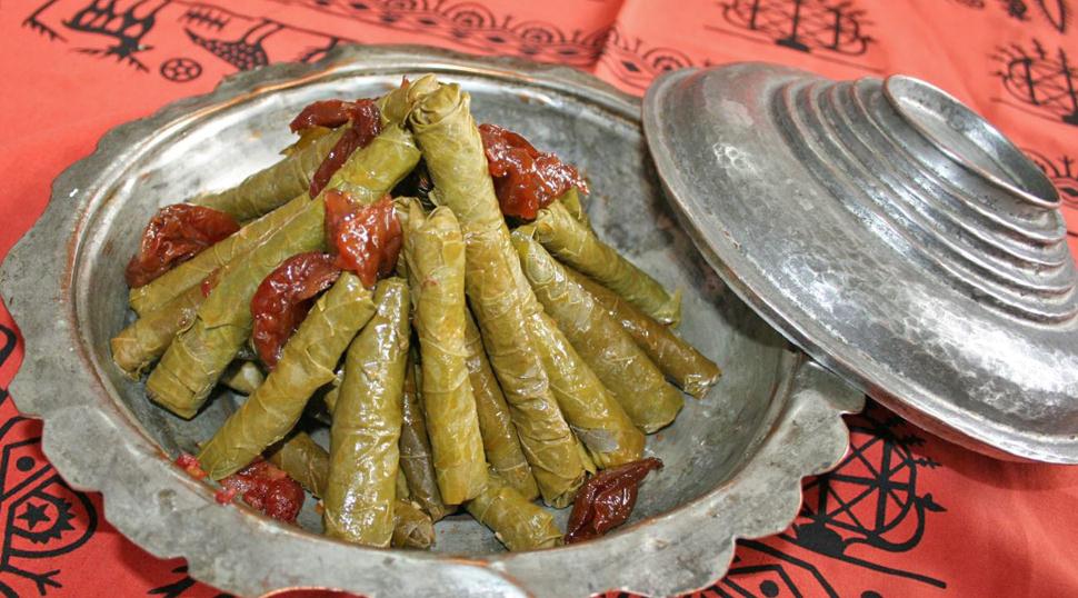 Tokat'tan eşsiz tarif: Erikli yavan sarma