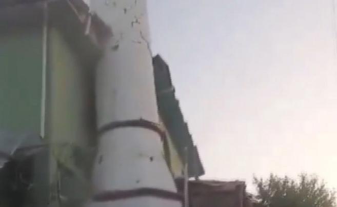 Balıkesir'de deprem sonucu camii minaresi yıkıldı