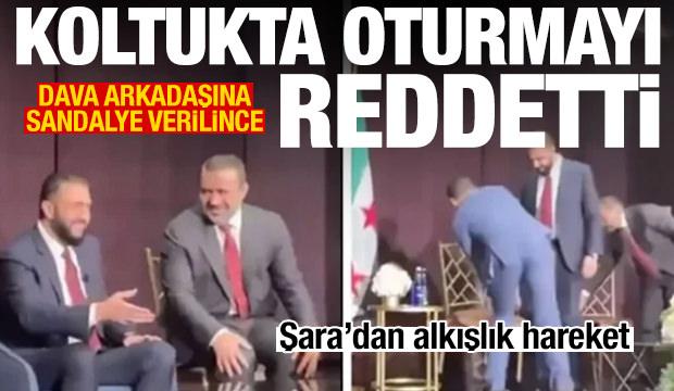 Şara, arkadaşına sandalye verilince koltukta oturmayı reddetti
