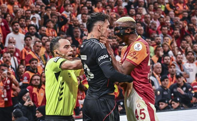 Galatasaray - Beşiktaş derbisinde ortalık fena karıştı! İşte ekrana yansımayanlar