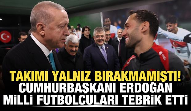 Başkan Erdoğan, Milli futbolcuları tek tek tebrik etti