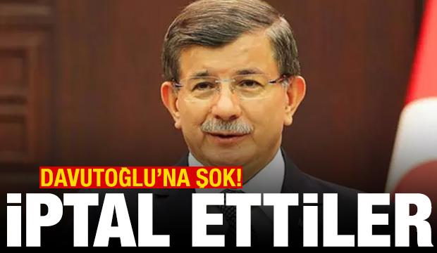 Üniversiteden Davutoğlu'na şok! İptal ettiler