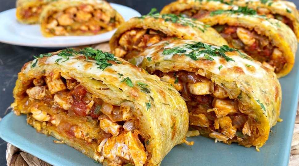 Fırında patatesli tavuk sarması: Sofraların yeni favorisi!