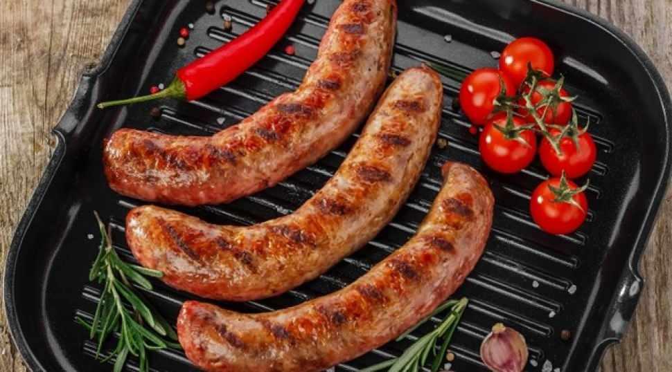 Market sosislerine veda: Ev yapımı et sosis tarifi