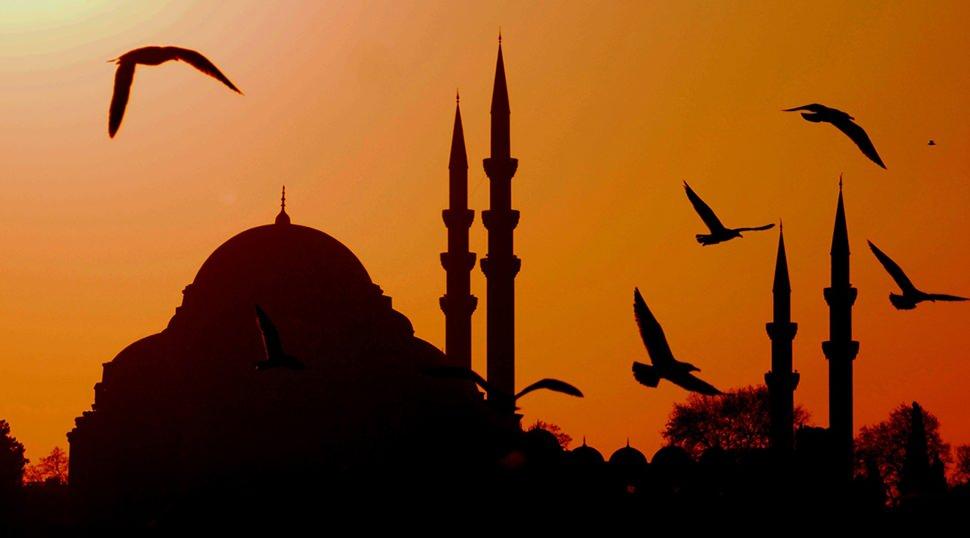 Rahmet, bereket ve mağrifet mevsimi: &Uuml;&ccedil; aylar ne zaman başlıyor?