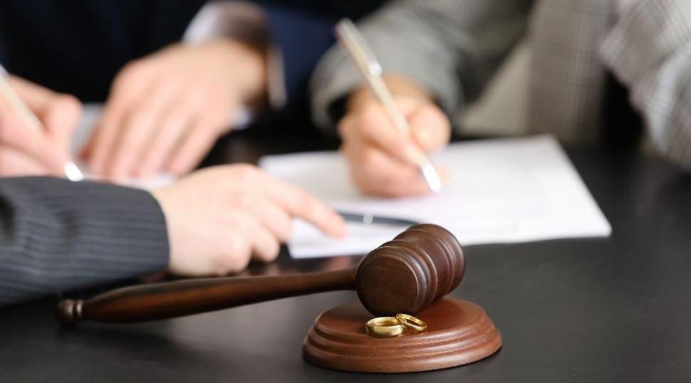 Tarihe ge&ccedil;tiler: D&uuml;nyanın en pahalı boşanma anlaşmaları!