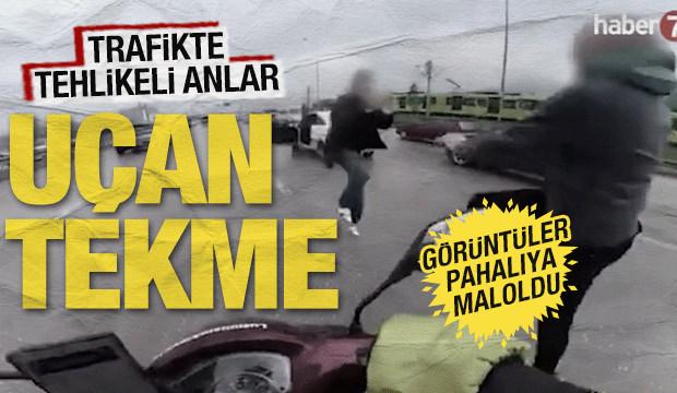 Bursa'da u&ccedil;an tekmeli kavga: Birbirine girdiler