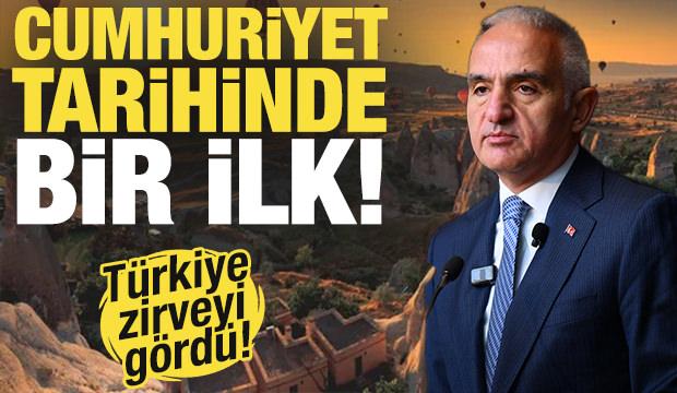 Bakan Ersoy duyurdu: Cumhuriyet tarihinde bir ilk! T&uuml;rkiye zirveyi g&ouml;rd&uuml;...