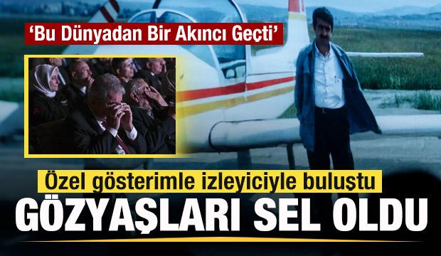 '&Ouml;zdemir Bayraktar Bu D&uuml;nyadan Bir Akıncı Ge&ccedil;ti' &ouml;zel g&ouml;sterimle izleyiciyle buluştu