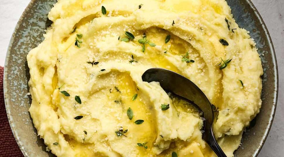 Patates p&uuml;resinin gizli malzemesi ortaya &ccedil;ıktı: Lezzetini zirveye &ccedil;ıkarıyor