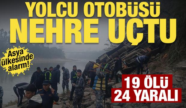 Nepal'de katliam gibi kaza! Otob&uuml;s nehre d&uuml;şt&uuml;: 19 &ouml;l&uuml;