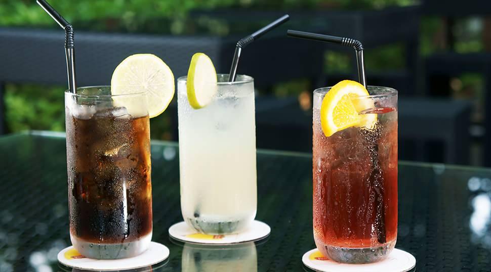 &Uuml;roloji doktoru uyardı: Ramazan'da asitli ve şekerli i&ccedil;eceklere dikkat!