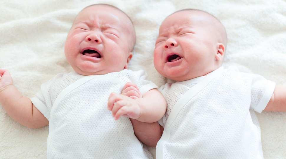 Bebeklerde kabızlık neden olur? Bebeklerde kabızlığı ge&ccedil;irecek y&ouml;ntemler