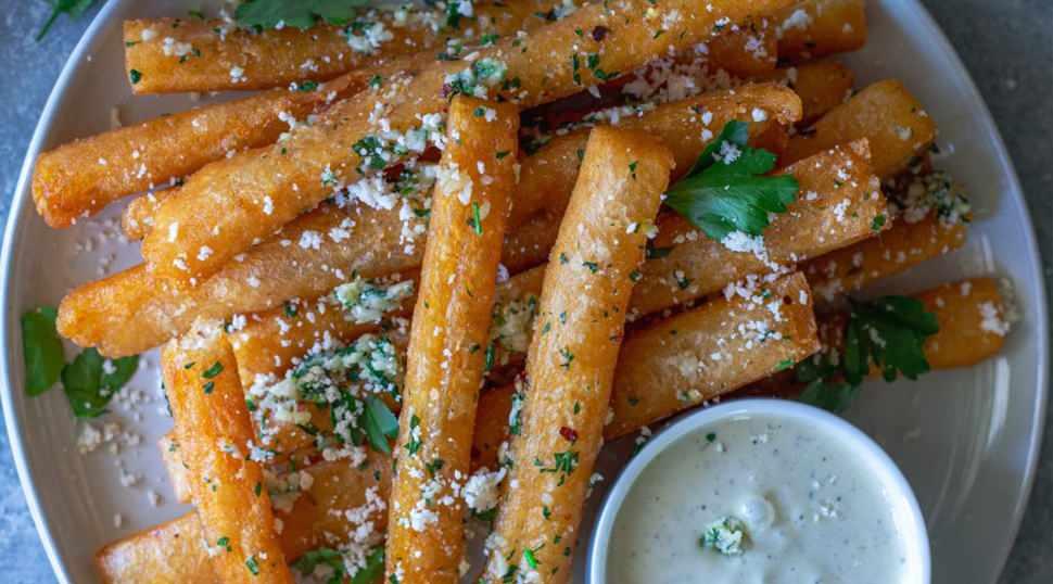 Bu patates tarifini deneyen bir daha vazge&ccedil;emiyor! Japon usul&uuml; uzun &ccedil;ıtır patates tarifi