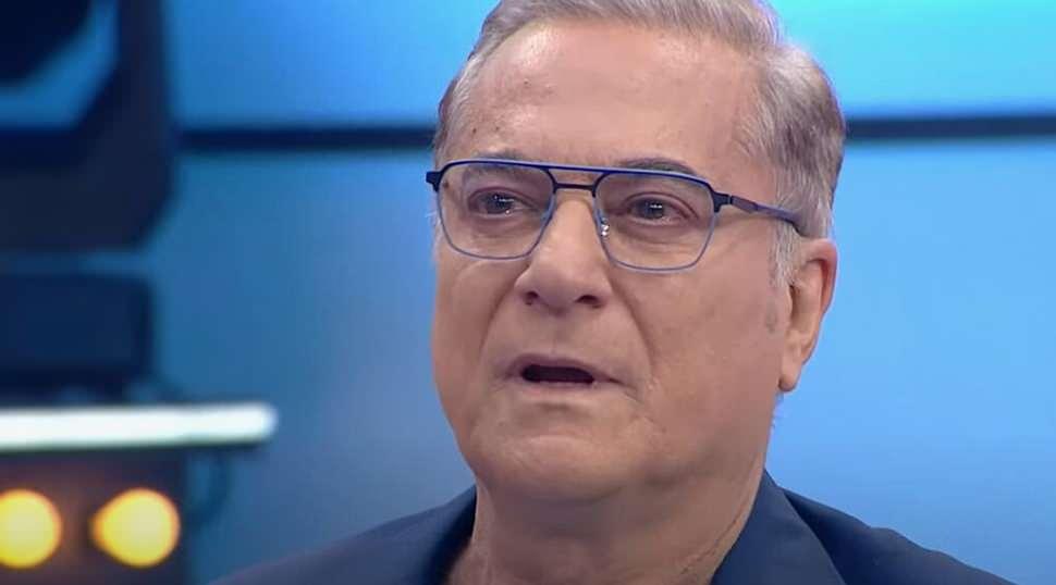 Mehmet Ali Erbil'in en acı g&uuml;n&uuml;! Aldığı acı haberle yıkıldı