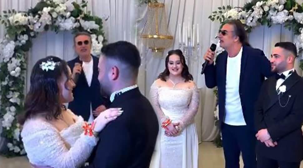 G&ouml;n&uuml;lleri fethetti: Şarkıcı &Ccedil;elik takip&ccedil;isinin d&uuml;ğ&uuml;n&uuml;ne katıldı! 