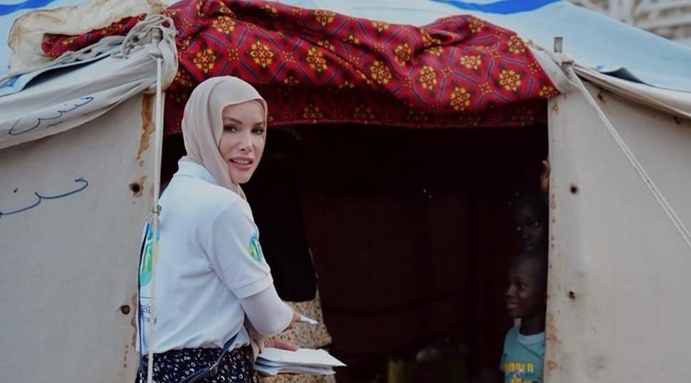 Gamze &Ouml;z&ccedil;elik'ten 8 yıl sonra bir ilk! Ekranlara d&ouml;nmeye hazırlanıyor