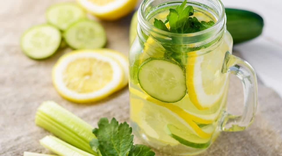 Kış kilolarına elveda: Yağ yakımını destekleyen detoks tarifi! 