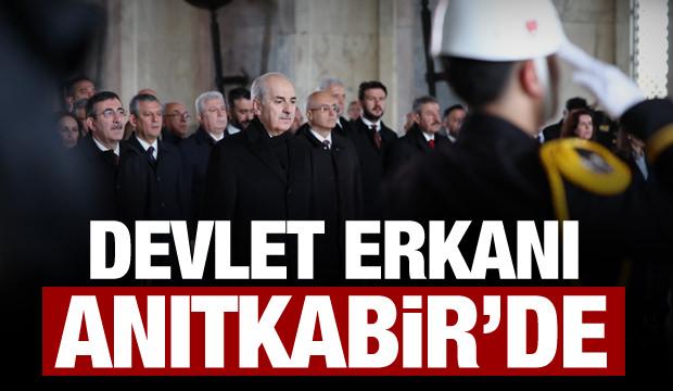 Devlet erkanı Anıtkabir'i ziyaret etti