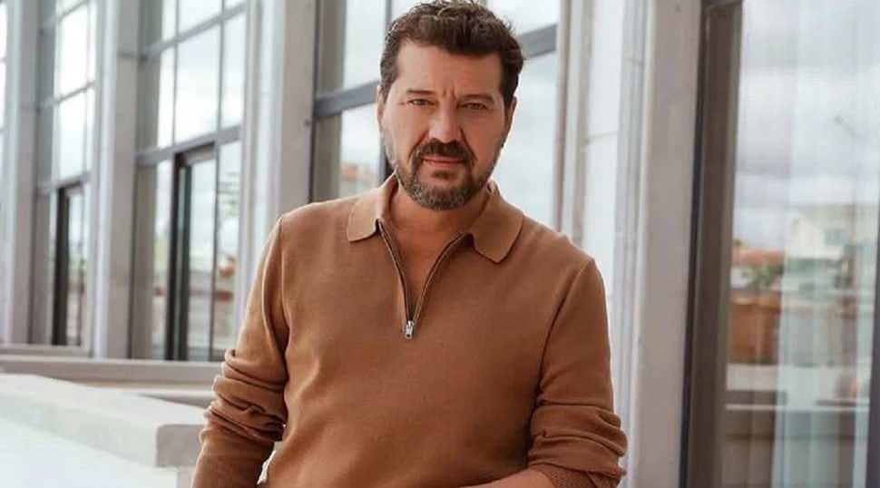 İlker Aksum'dan yıllar sonra gelen itiraf!"Eşim beni karanlıktan &ccedil;ıkardı"