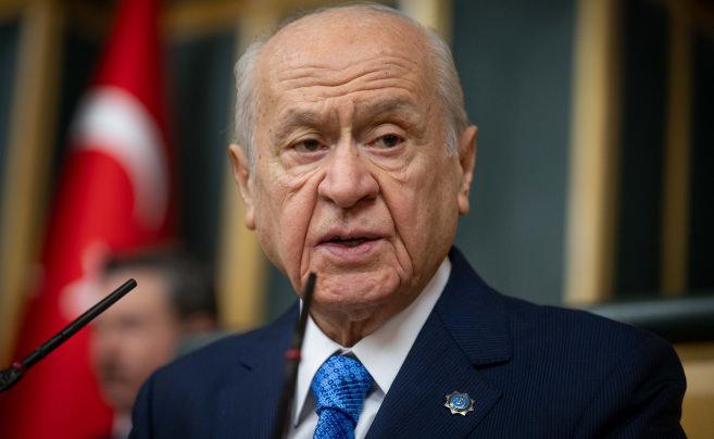 S&ouml;zleri ayakta alkışlandı! Bah&ccedil;eli'den tarihi mesaj: Her bakanlık bir cephe