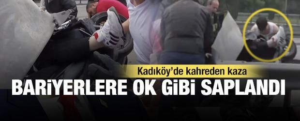 Kadık&ouml;y&rsquo;de ani şerit değiştirme &ouml;l&uuml;me davetiye &ccedil;ıkardı: Motosiklet bariyerlere saplandı