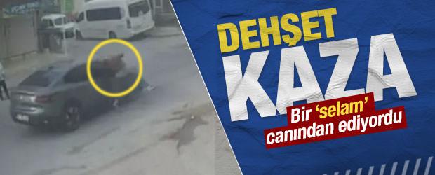 Yakınlarına el sallarken karşıya ge&ccedil;meye &ccedil;alışan yayaya araba &ccedil;arptı