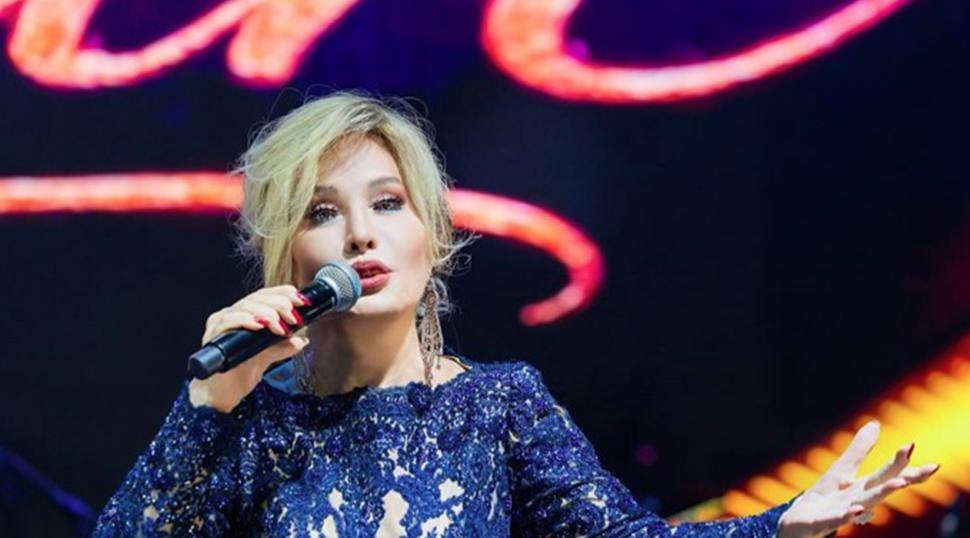 Emel Sayın'dan korkutan sağlık a&ccedil;ıklaması: Bir s&uuml;re tedavi g&ouml;rmem gerekiyor