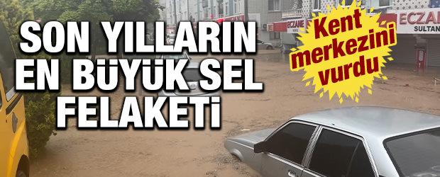 Kırşehir'de son yılların en b&uuml;y&uuml;k sel felaketi: Kent merkezi suya g&ouml;m&uuml;ld&uuml;