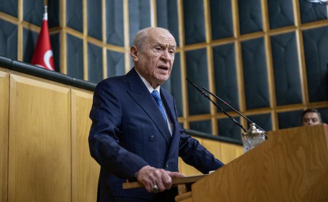 MHP lideri Devlet Bah&ccedil;eli G7 Zirvesi'nde Trump'ın s&ouml;zleri &uuml;zerinden AB'ye y&uuml;klendi