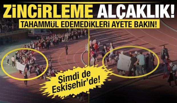 Eskişehir'de mezuniyet t&ouml;reninde ayet yazılı pankarta g&uuml;venlik engeli
