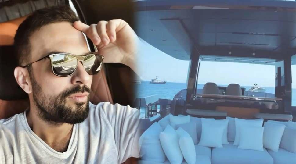 Tatilin keyfini l&uuml;ks teknesiyle Ibıza'da aldı! Megastar Tarkan'ın yeni imajına ise beğeni yağdı