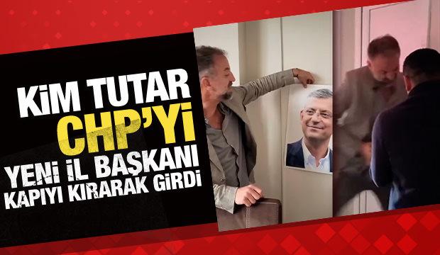 CHP D&uuml;zce İl Başkanı Kenan Akın, kilitli parti binasının kapısını kırarak i&ccedil;eri girdi!