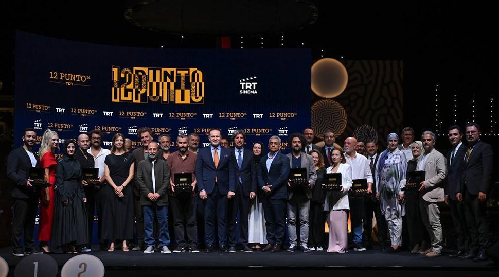"TRT 12 Punto 2026"da &ouml;d&uuml;ller sahiplerini buldu! D&uuml;nya sineması İstanbul'da buluştu