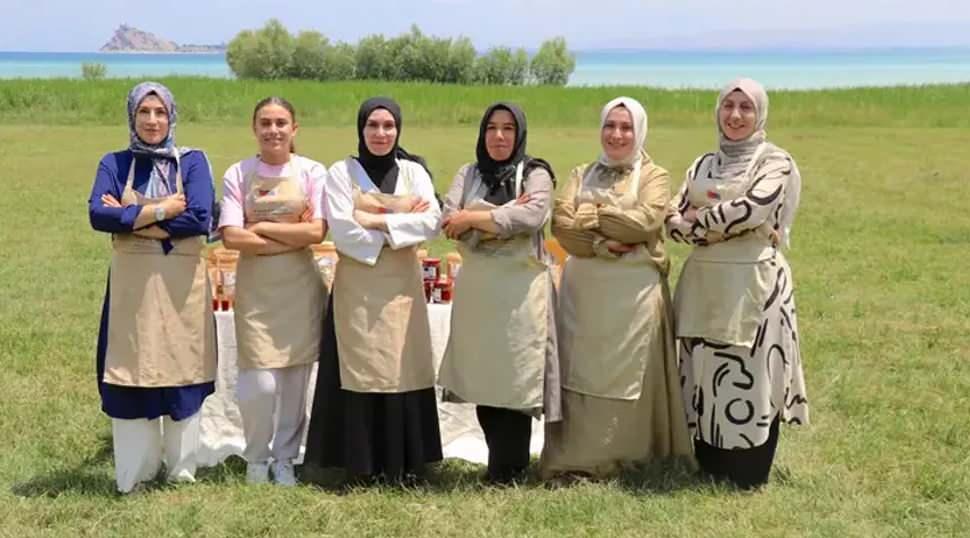 Vanlı kadınlardan girişimcilik başarısı: Hedef d&uuml;nyaya a&ccedil;ılmak