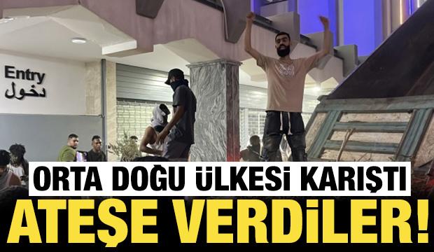 Orta Doğu &uuml;lkesini ateşe verdiler: Sokaklarda &ccedil;ok sert protesto!